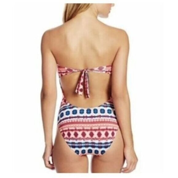 La Blanca Twist Front Bandeau One Piece Swimsuit 14 - Picture 2 of 8